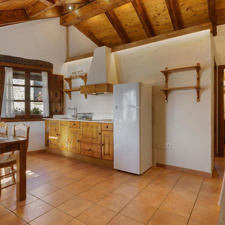 Os Ormos Casa Rural - Apartamentos - Habitaciones Espuéndolas Kültér fotó