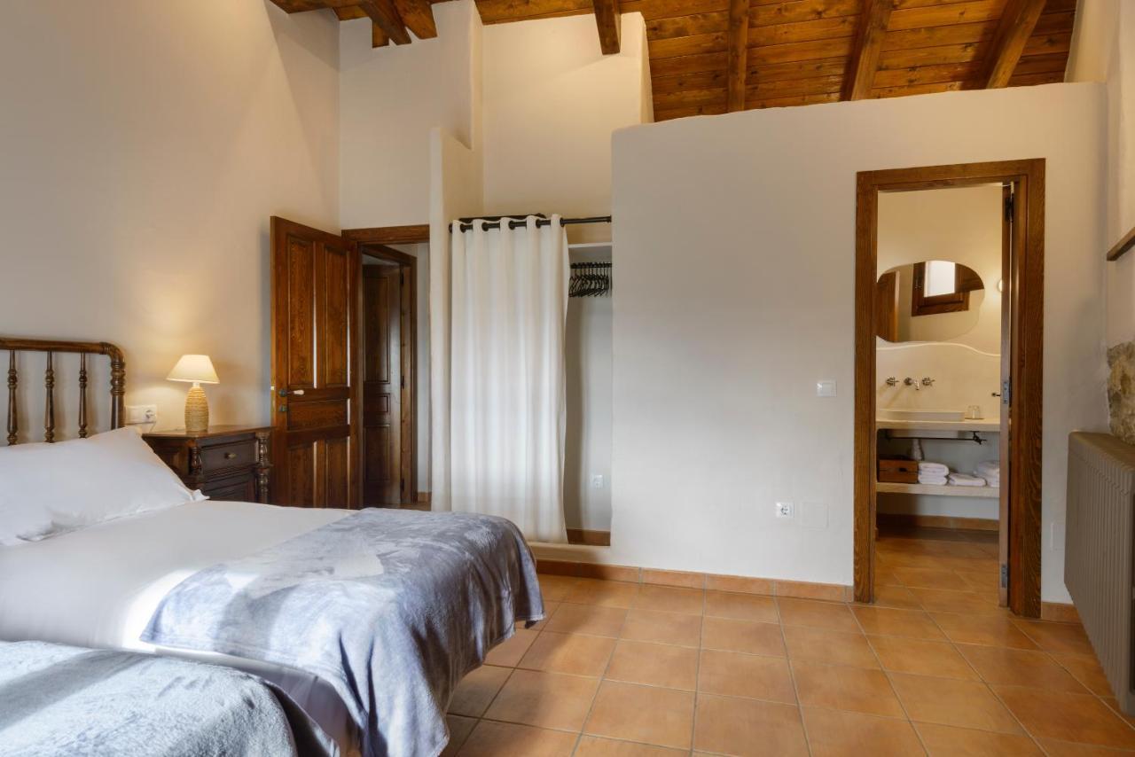 Os Ormos Casa Rural - Apartamentos - Habitaciones Espuéndolas Kültér fotó