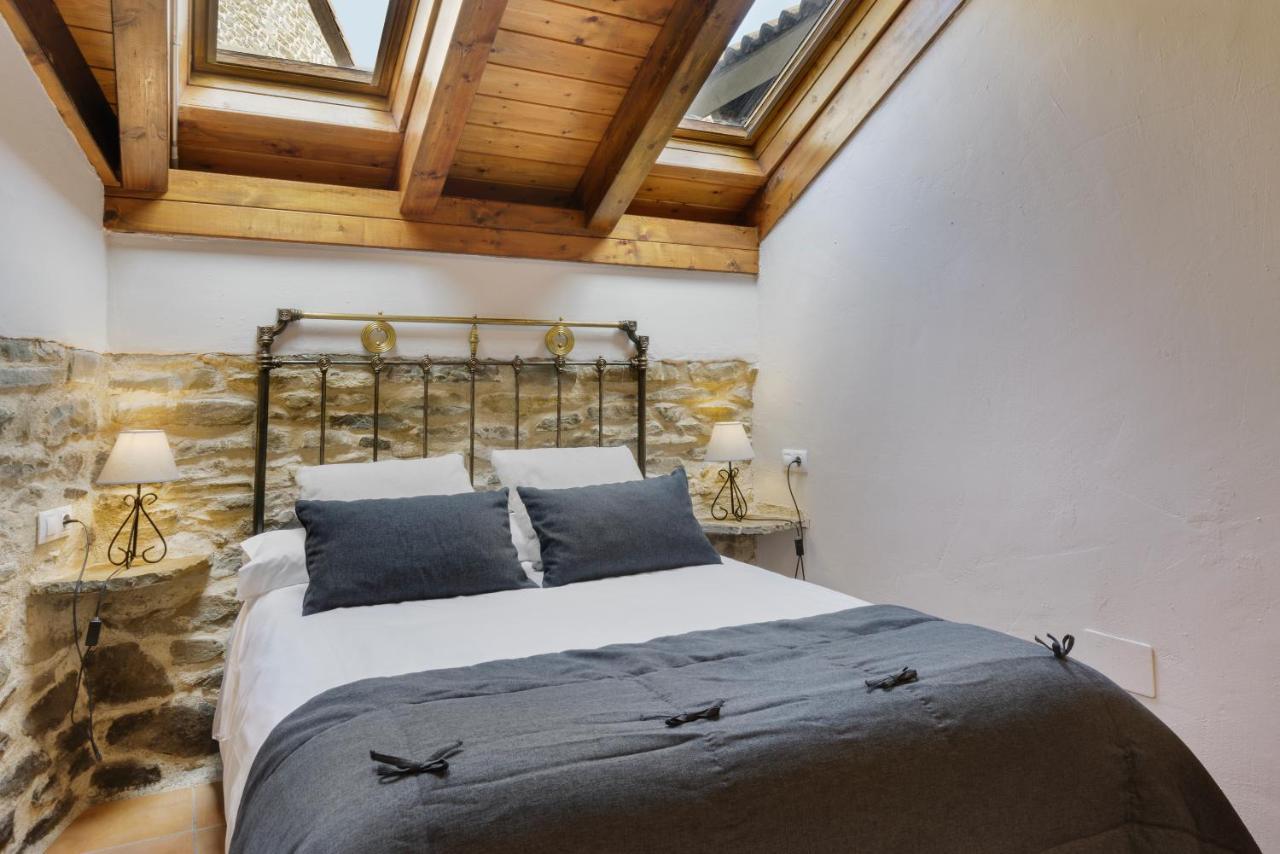 Os Ormos Casa Rural - Apartamentos - Habitaciones Espuéndolas Kültér fotó